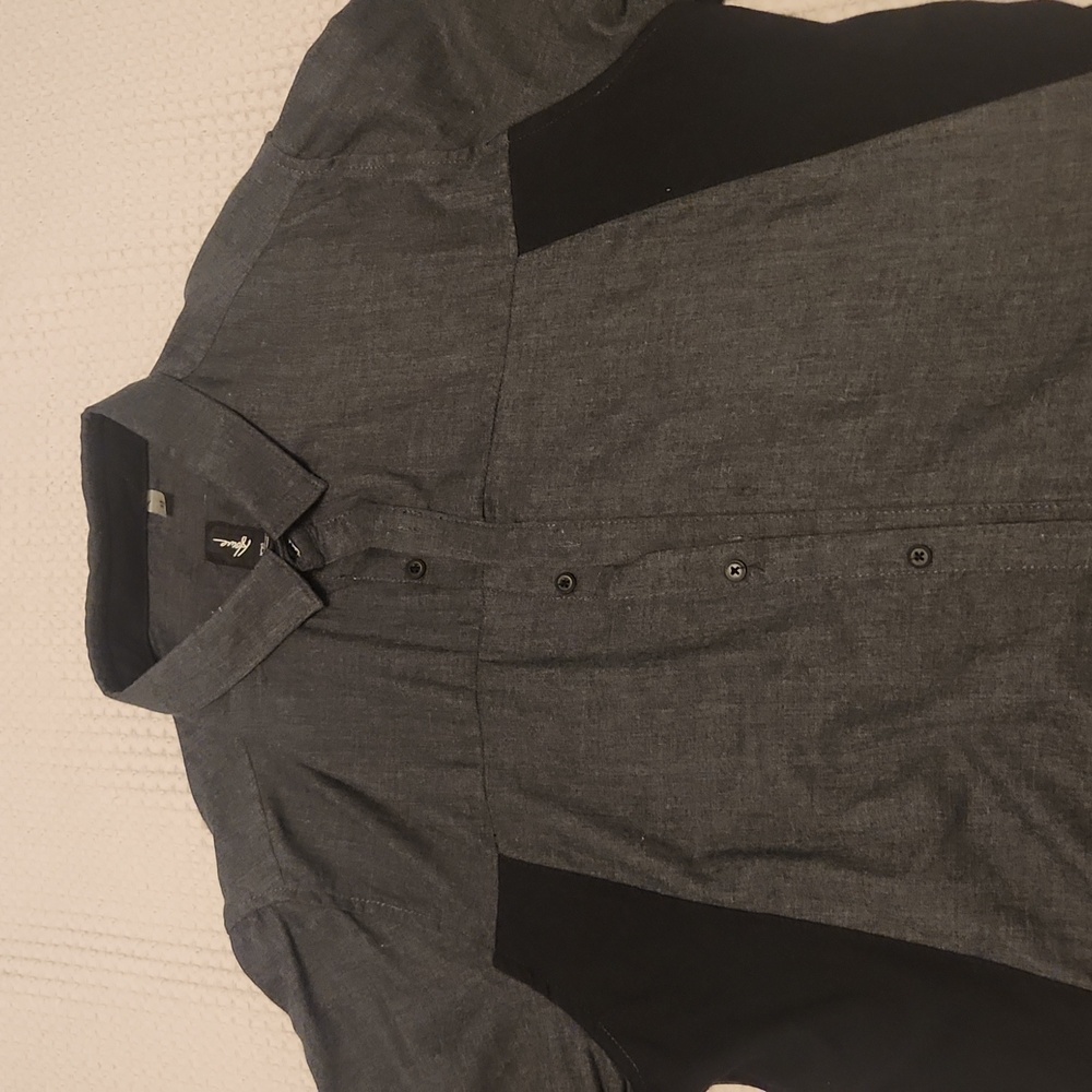 Howe xl gray and black button up shirt